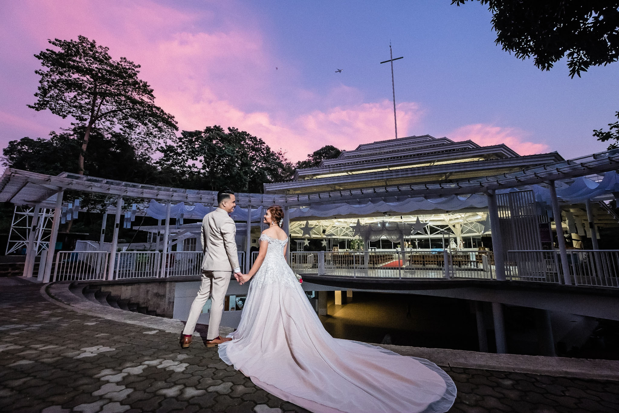 Rainwalker Photography: Chad and Jec | Immaculate Heart of Mary